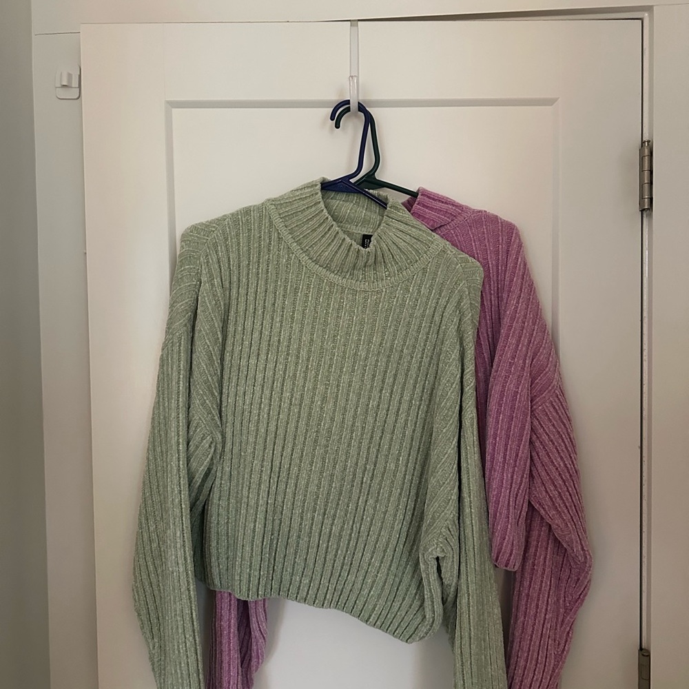 H&M Ribbed Cowl Sweaters - Green and Pink